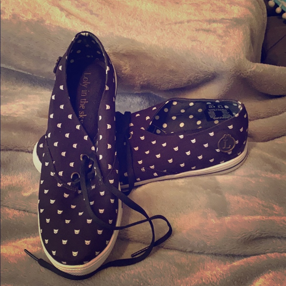 Cat sneakers